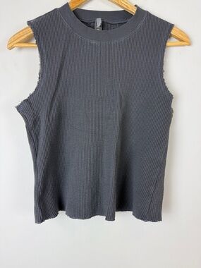 Skims Gray Ribbed Muscle Tee Size Medium